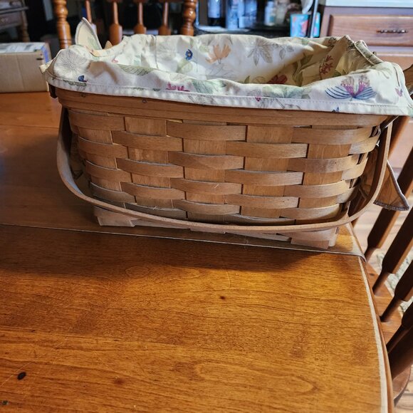 Longaberger Basket - Picture 2 of 5